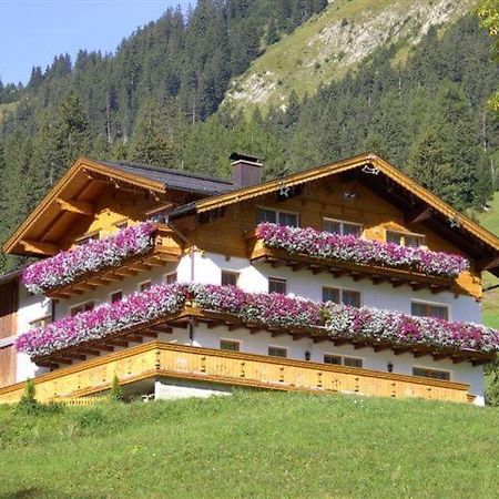 Landhaus Gföllberg Holzgau Exterior foto